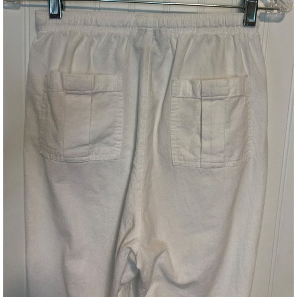C.D. Petites Women’s Size Medium White Capri Pants Elastic Waist Drawstring - Picture 6 of 8